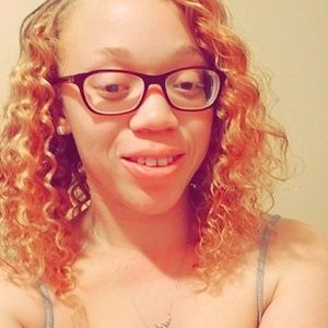 Meet your Posher, Brianna